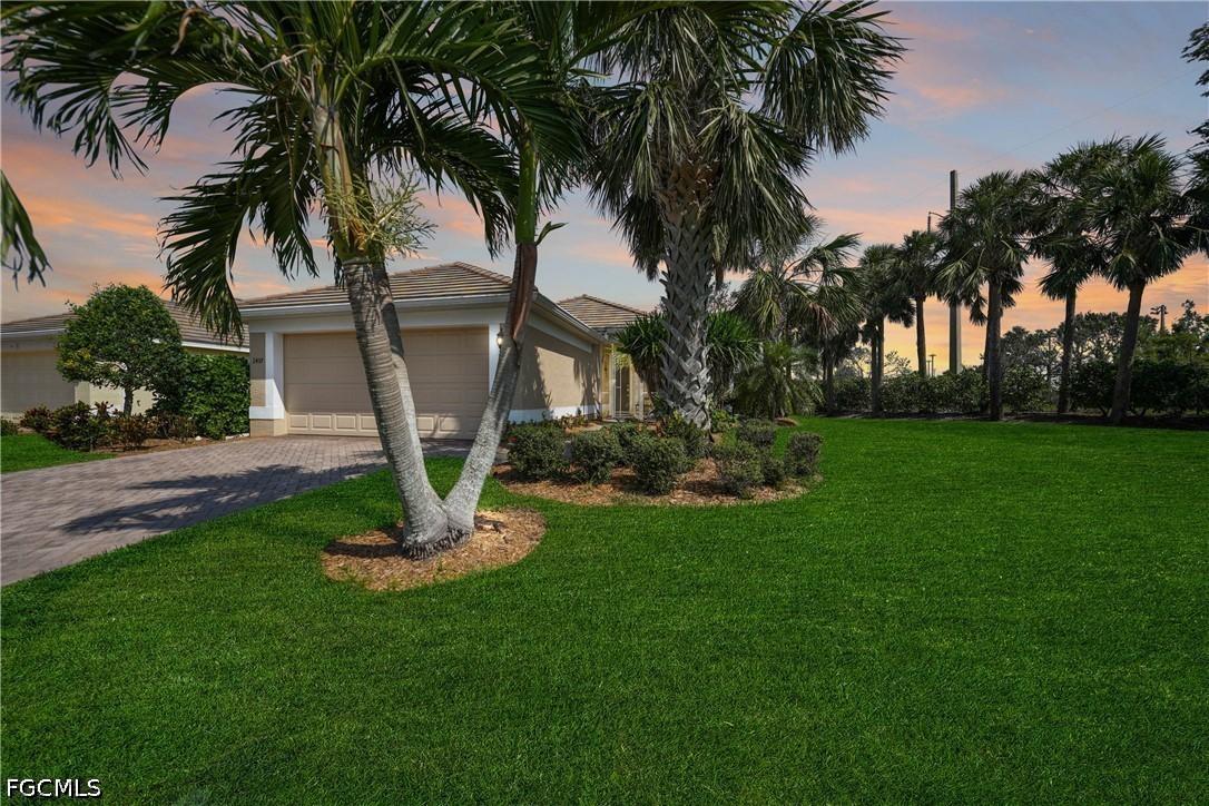 2457 Anguilla Dr., Cape Coral, FL 33991