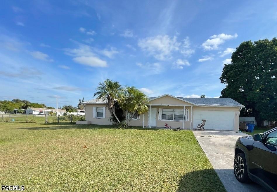 129 Stetson St., Lehigh Acres, FL 33936