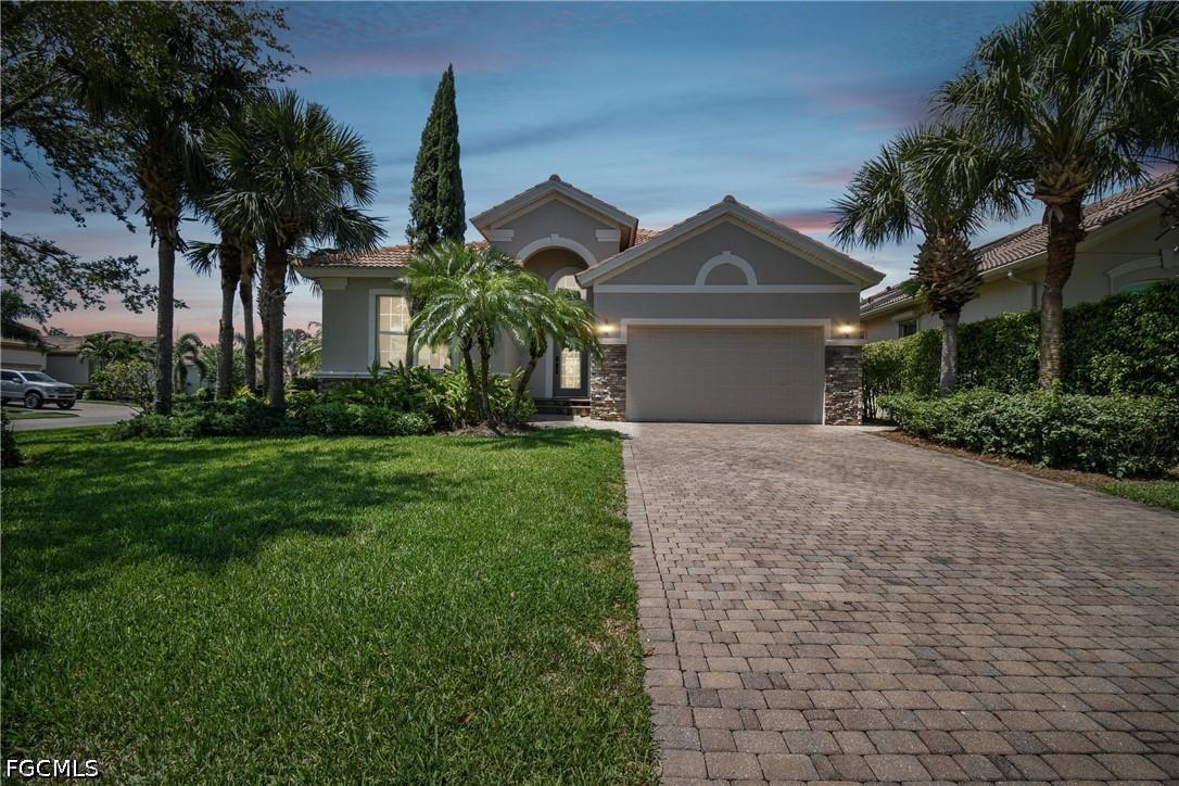 5742 Calmar Breeze Ln., Fort Myers, FL 33908
