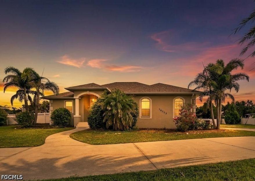 16323 Upper Manatee River Rd., Bradenton, FL 34212