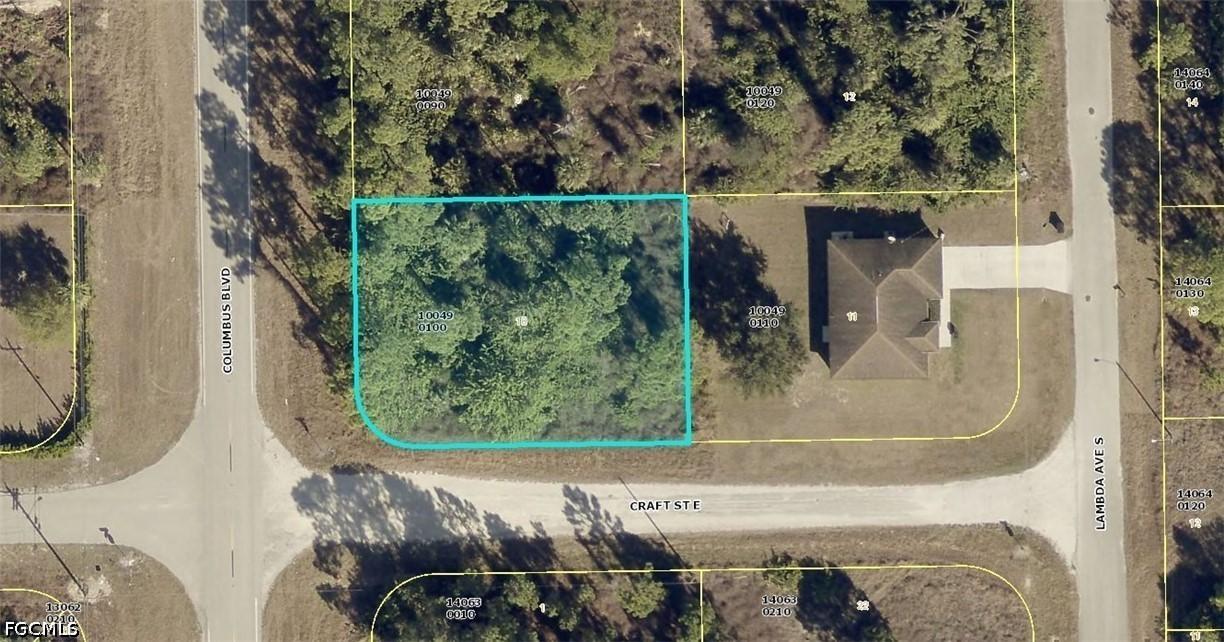 421 Columbus Blvd., Lehigh Acres, FL 33974