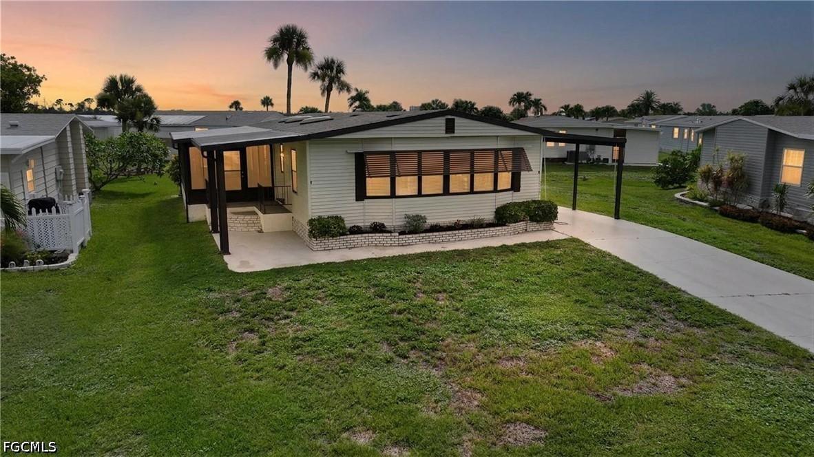 16209 Asheboro Ct., Fort Myers, FL 33908