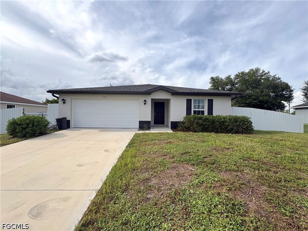1713 NE 26th Ter., Cape Coral, FL 33909