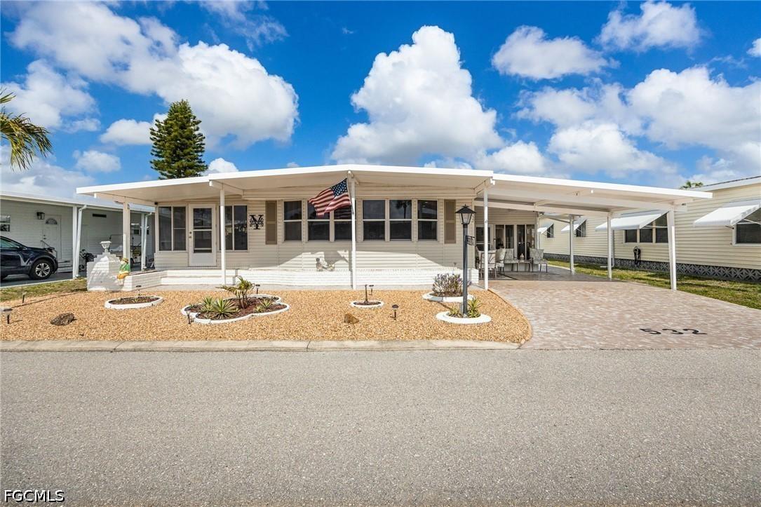 532 Palmer Blvd., North Fort Myers, FL 33903