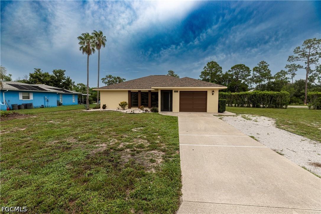 25572 Fenner Cir., Bonita Springs, FL 34135