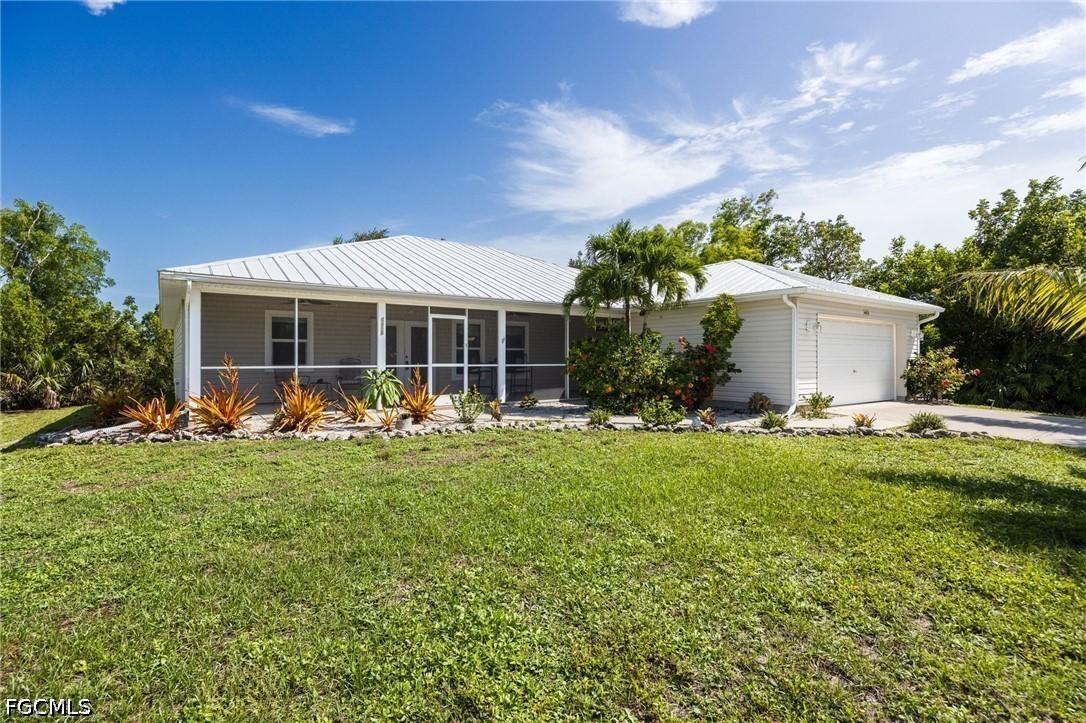 4406 Lake Heather Cir., St James City, FL 33956
