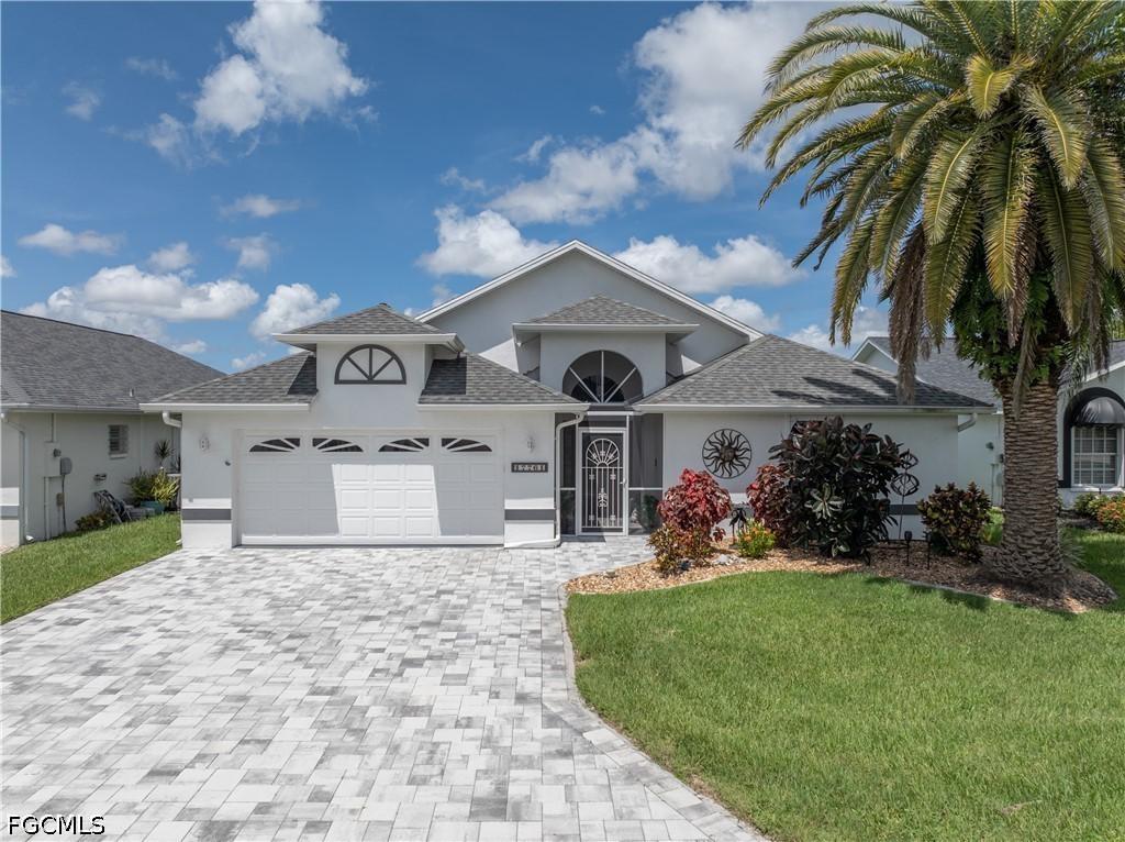 17761 Pineapple Palm Ct., North Fort Myers, FL 33917