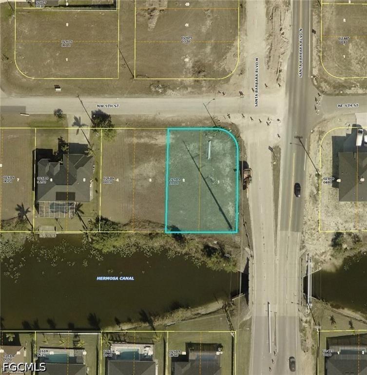 2 NW 9th St., Cape Coral, FL 33993