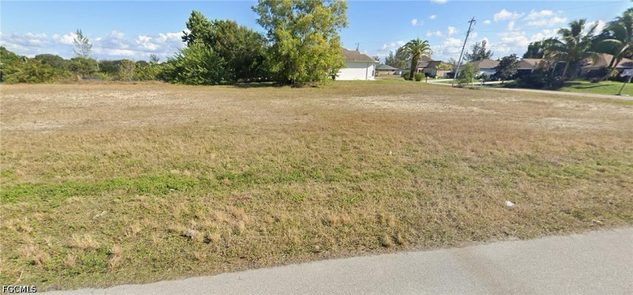 2519 NW 9th Ave., Cape Coral, FL 33993