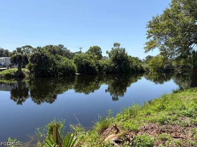 7614 Pierre Cir., North Fort Myers, FL 33917