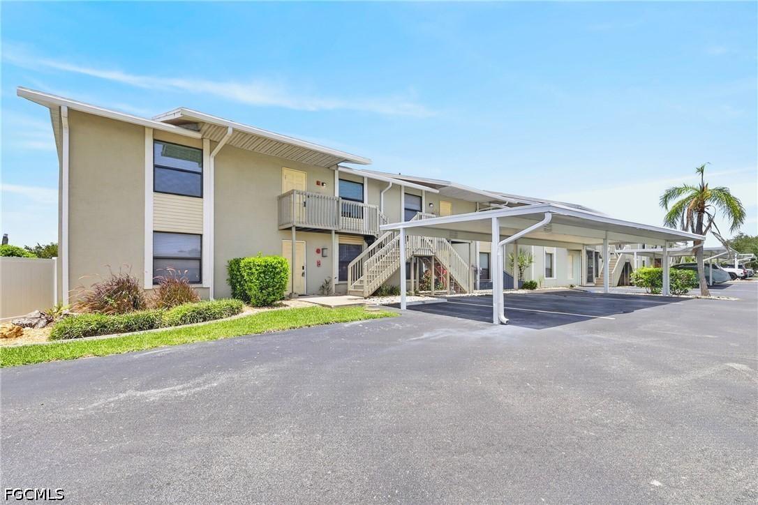 4708 SW 8th Pl. #201, Cape Coral, FL 33914