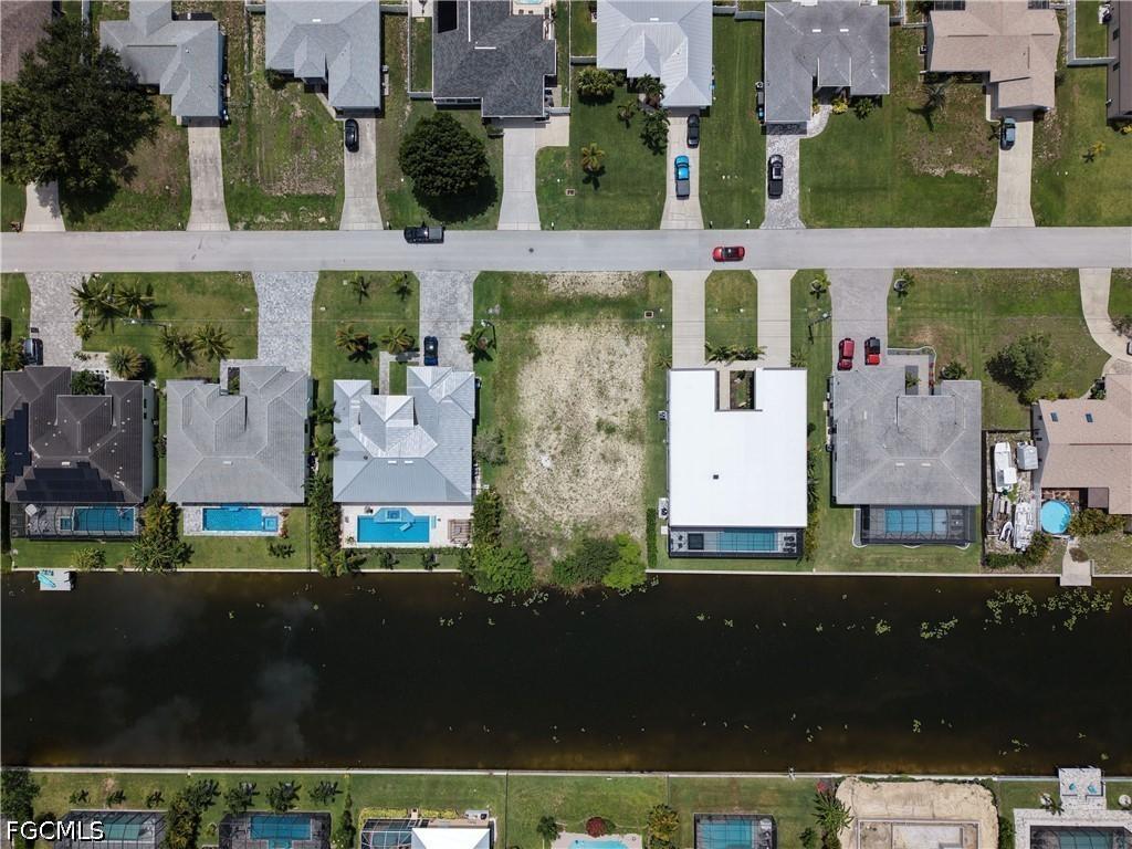 3315 SW 11th Ct., Cape Coral, FL 33914