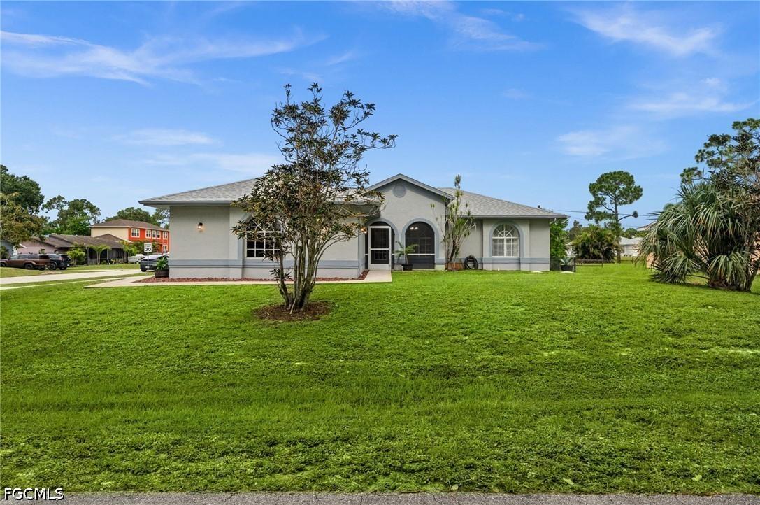 17448 Arizona Rd., Fort Myers, FL 33967