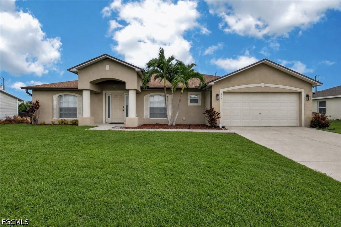317 NE 9th Ter., Cape Coral, FL 33909