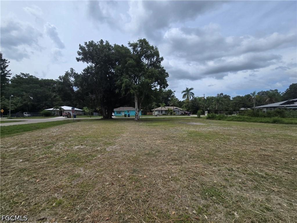 13201 5th St., Fort Myers, FL 33905