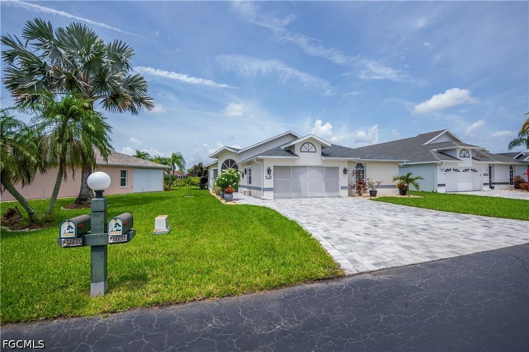 17751 Pineapple Palm Ct., North Fort Myers, FL 33917