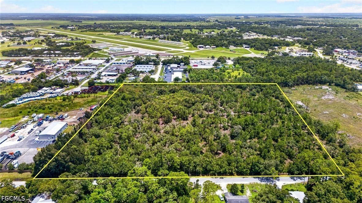 E E Lincoln Ave., Labelle, FL 33935