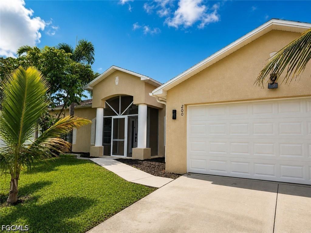 200 NW 7th Ter., Cape Coral, FL 33993