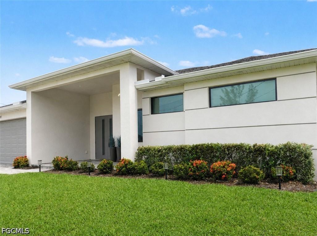2019 SW 28th Ln., Cape Coral, FL 33914