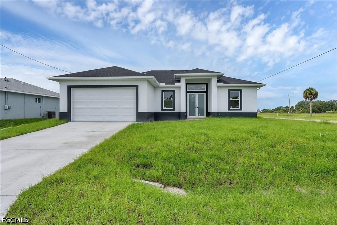 2503 Tena Ave., Lehigh Acres, FL 33971