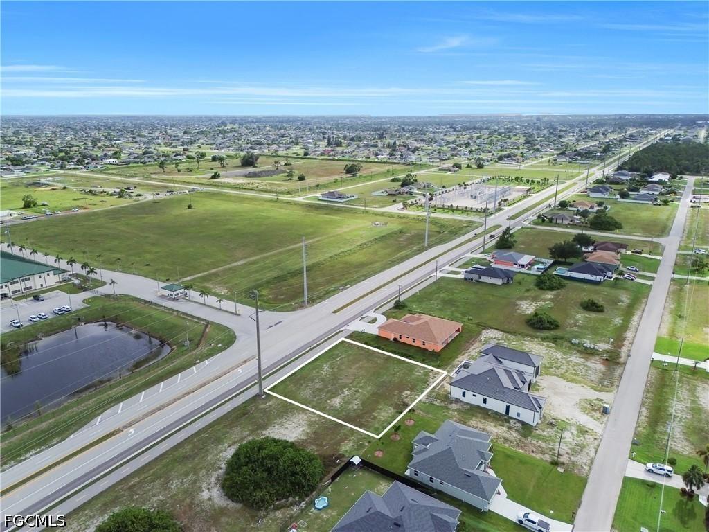 1229 Kismet Pkwy., Cape Coral, FL 33993