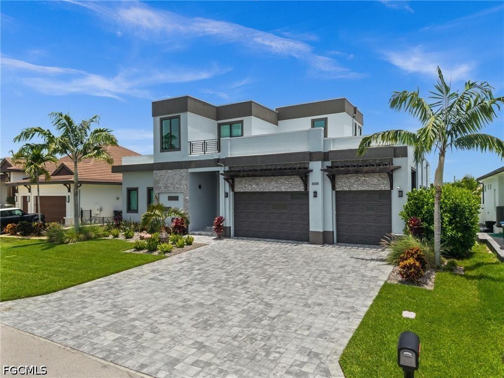 5305 Bayshore Ave., Cape Coral, FL 33904