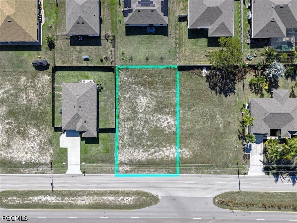 2002 Kismet Pkwy., Cape Coral, FL 33993