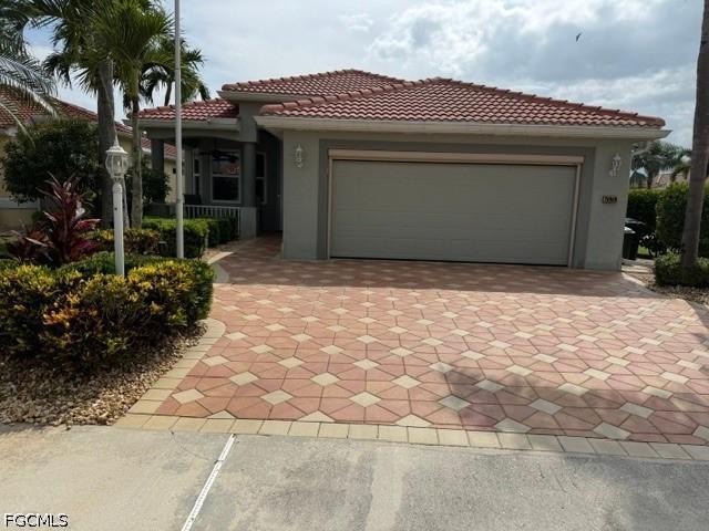 20869 Kaidon Ln., North Fort Myers, FL 33917