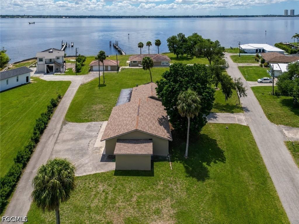 1818/1822 Stevenson Rd., North Fort Myers, FL 33917