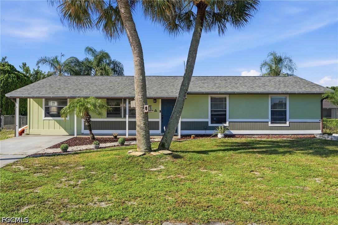 19368 Coraltree Ct., Lehigh Acres, FL 33936