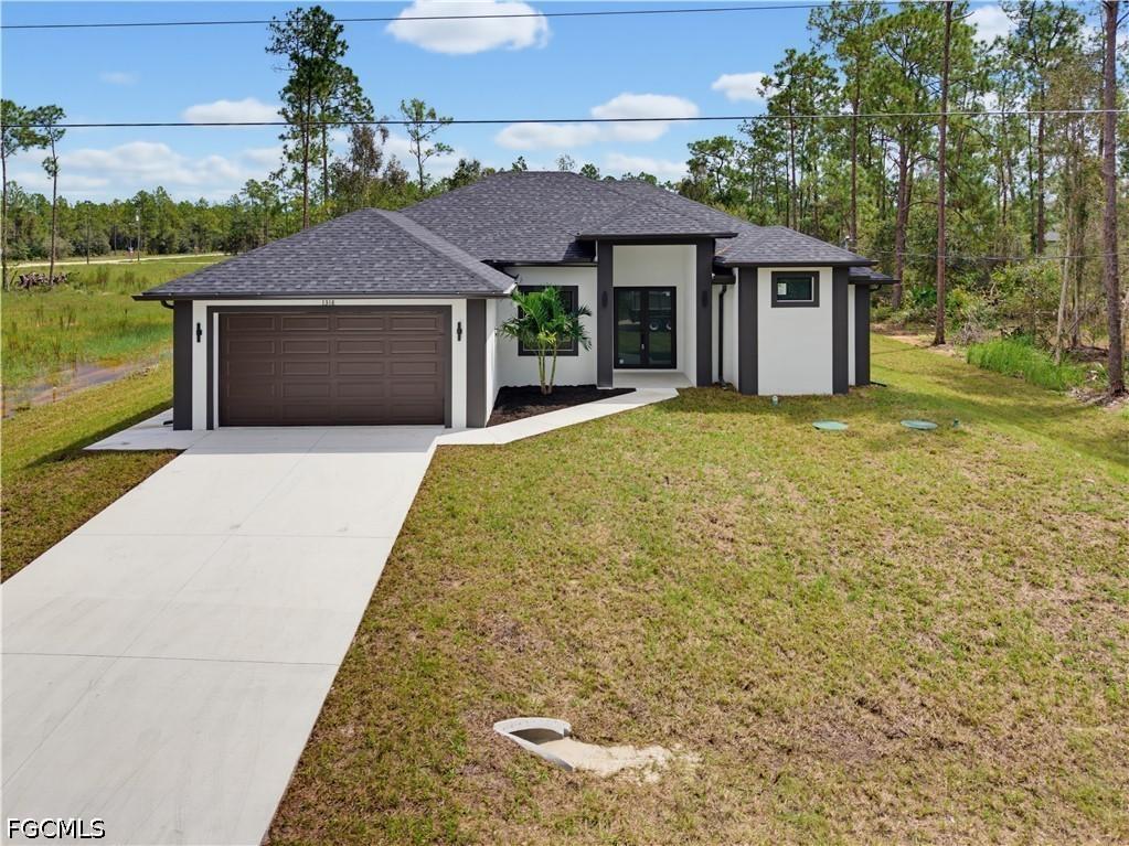 1318 Roosevelt Ave., Lehigh Acres, FL 33972