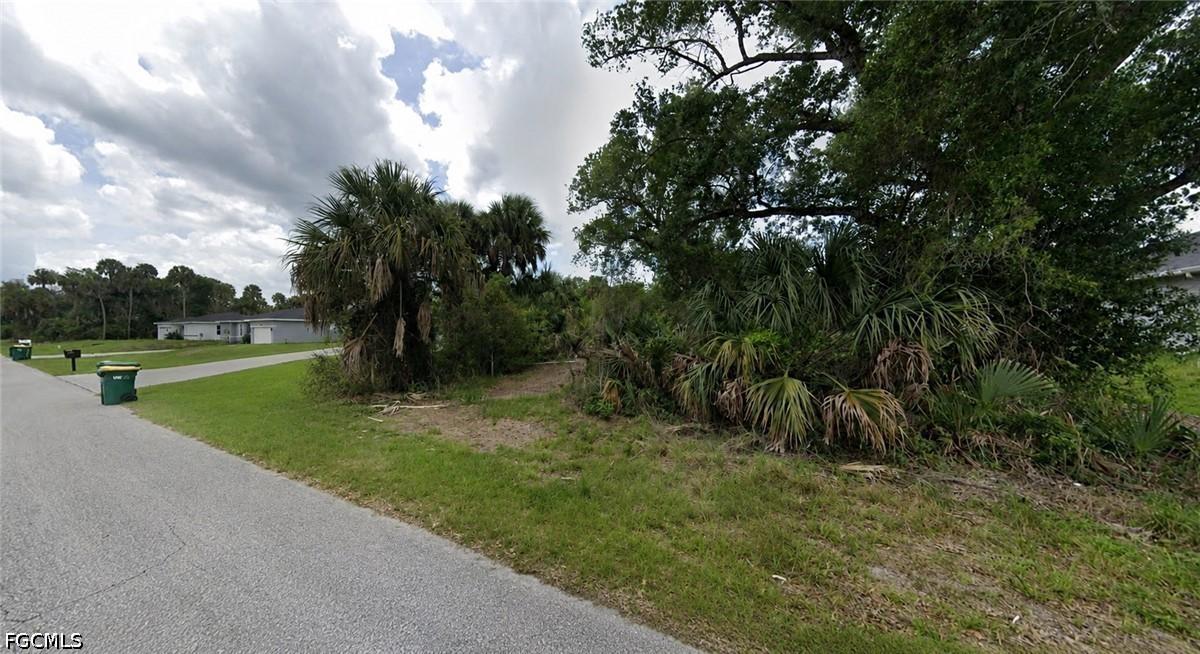 16427 Strauss Ave., Port Charlotte, FL 33954
