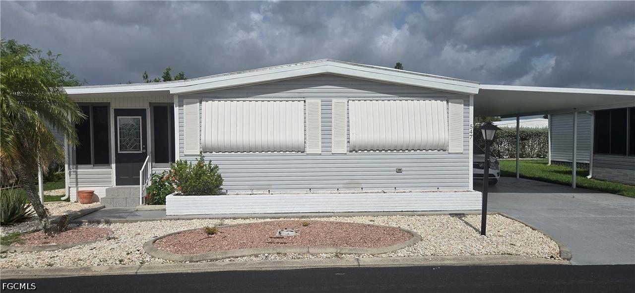 547 Palmer Blvd., North Fort Myers, FL 33903