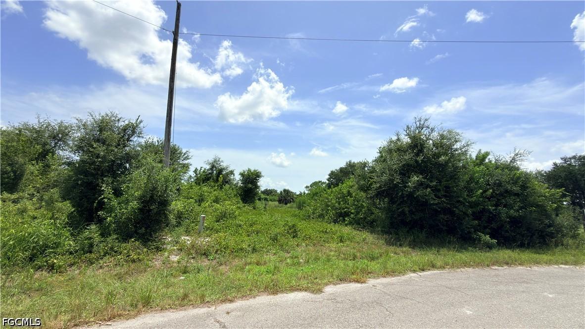 608 Chemstrand St., Lehigh Acres, FL 33974