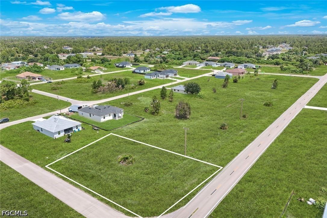 926 Columbus Blvd., Lehigh Acres, FL 33974