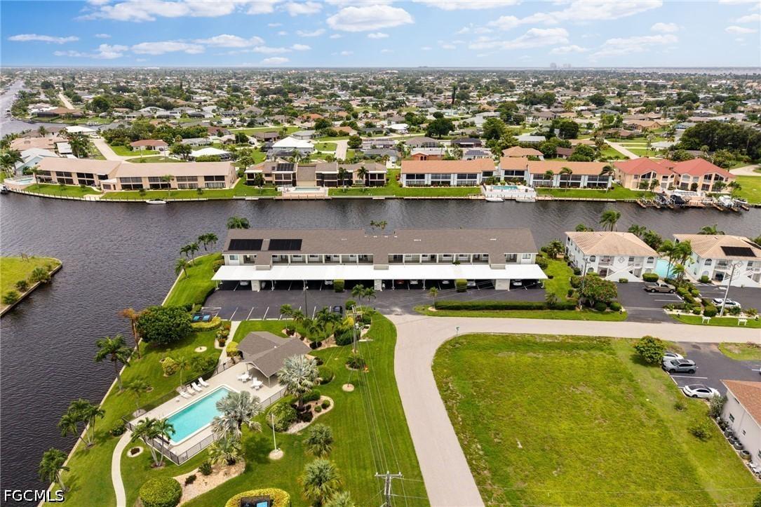 3813 SE 11th Pl. #1214, Cape Coral, FL 33904