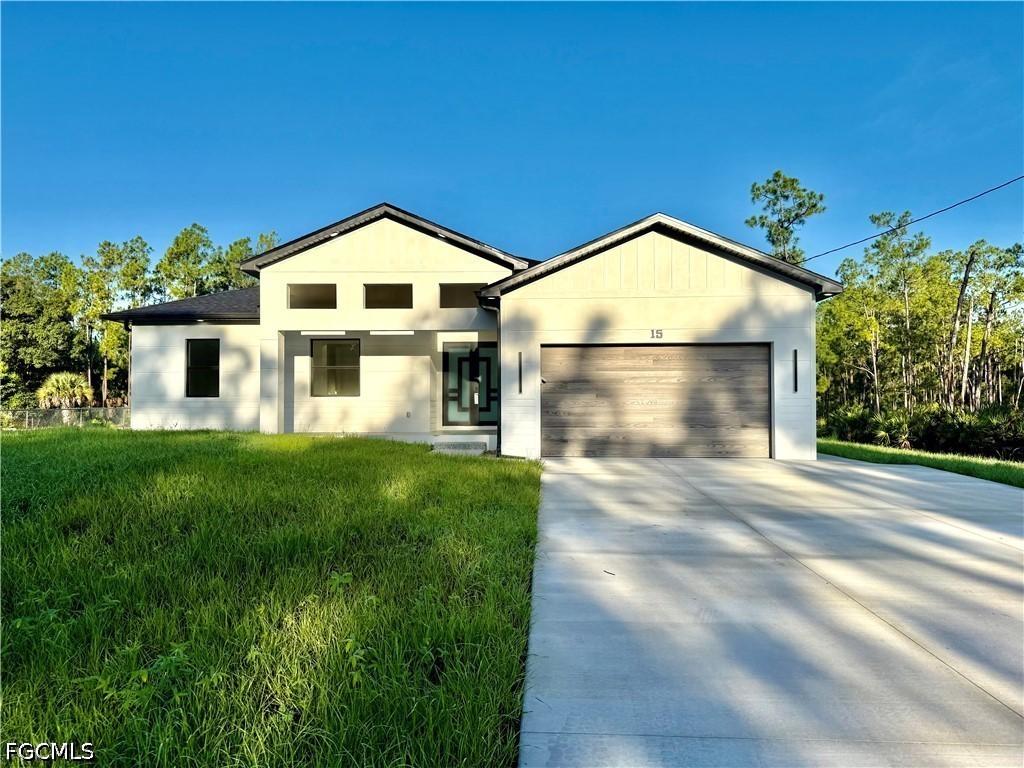 15 Johns Ave., Lehigh Acres, FL 33936