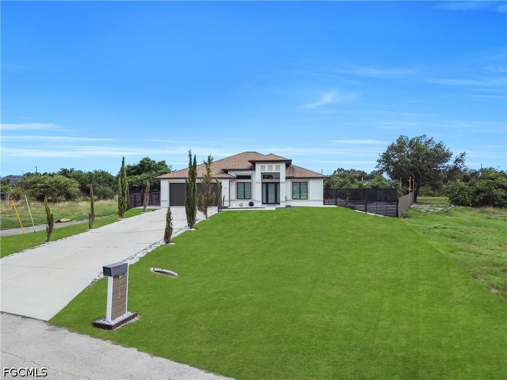 362 Pecan Ave., Lehigh Acres, FL 33974