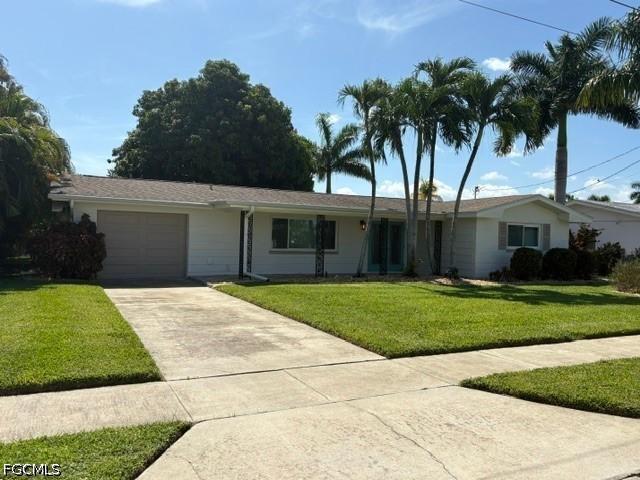 4431 N Pacific Cir., North Fort Myers, FL 33903