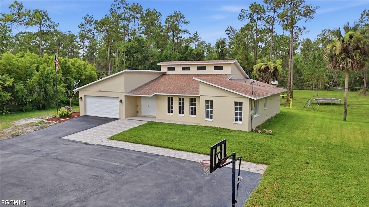 3410 10th Ave., Naples, FL 34120