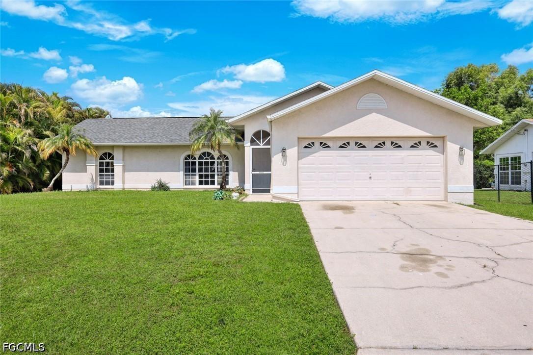 18428 Fuchsia Rd., Fort Myers, FL 33967