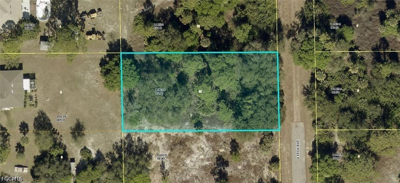 715 Fitch Ave., Lehigh Acres, FL 33972