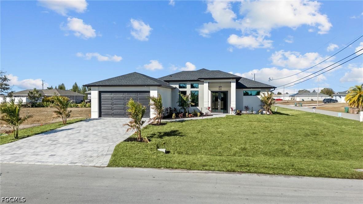 1430 NE 6th Pl., Cape Coral, FL 33909