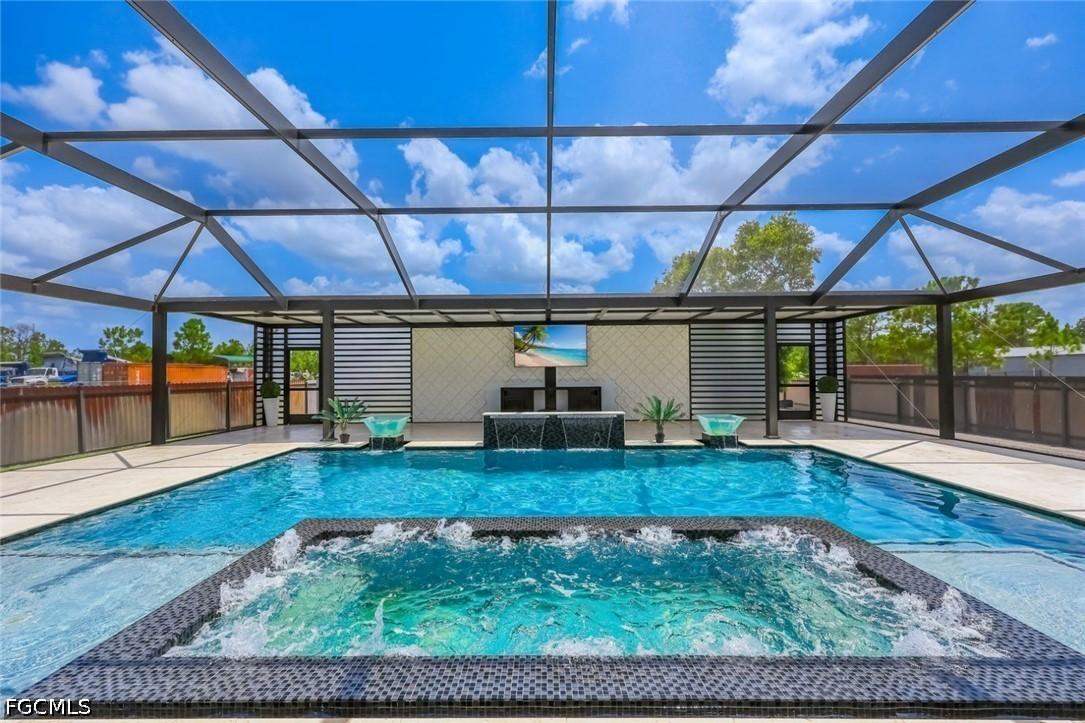 2968 41st Ave., Naples, FL 34120