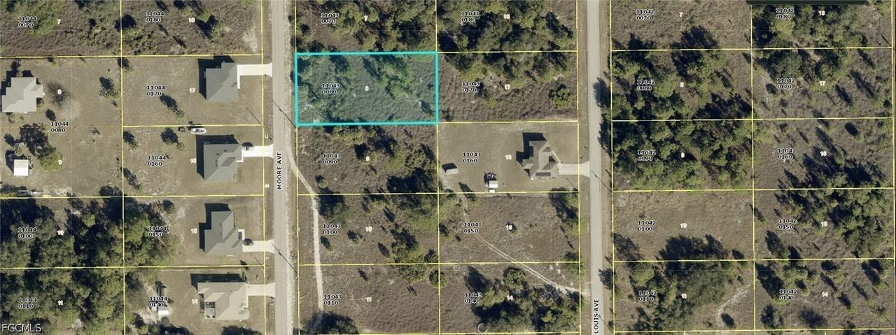 1908 Moore Ave., Lehigh Acres, FL 33972