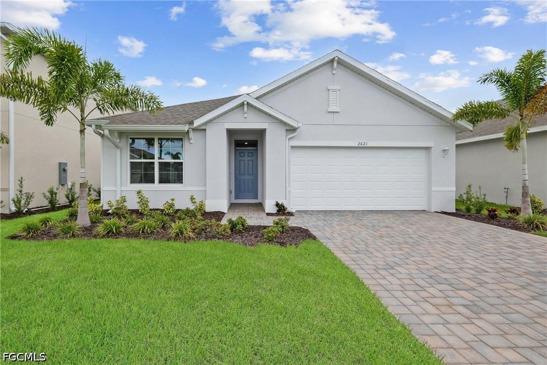 2621 Table Coral Tr., North Fort Myers, FL 33903