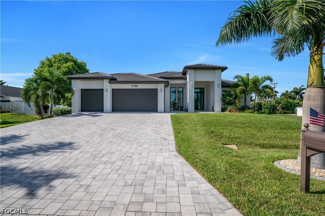 1735 SW 51st Ter., Cape Coral, FL 33914