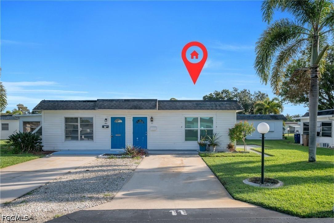 11 Hamlin Ct., Lehigh Acres, FL 33936