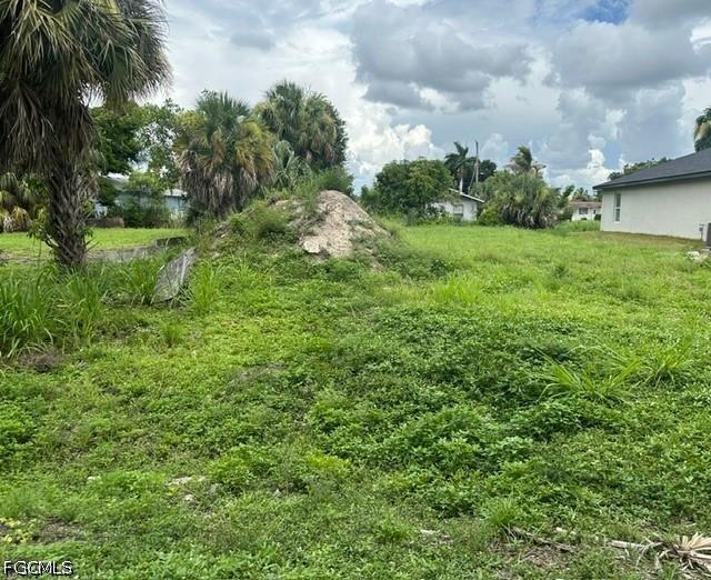 2143 Davis St., Fort Myers, FL 33916