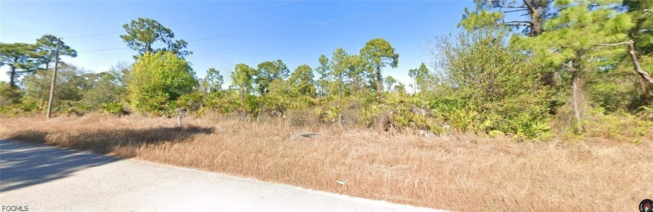 1107 Fogia St., Lehigh Acres, FL 33974